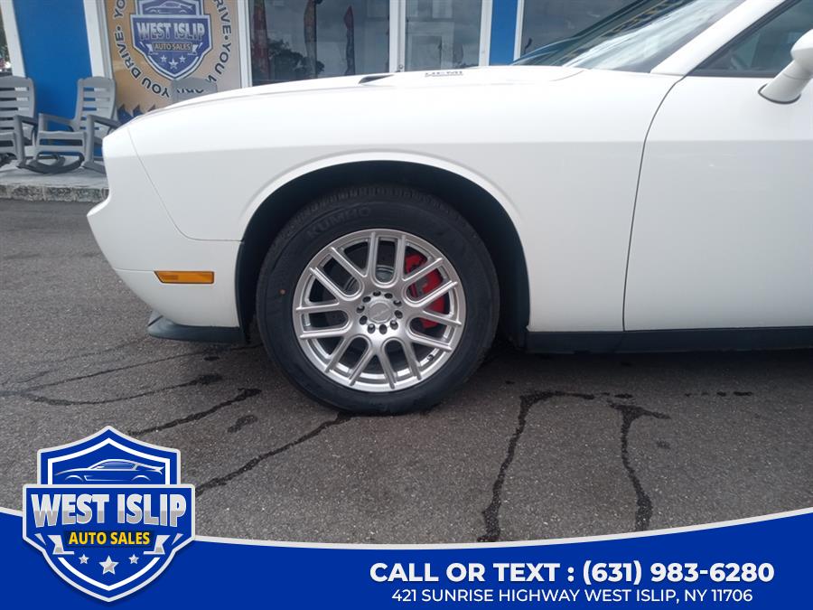 2010 Dodge Challenger 2dr Cpe R/T, available for sale in West Islip, New York | West Islip Auto Sales. West Islip, New York 2010 Dodge Challenger 2dr Cpe R/T, available for sale in West Islip, New York | West Islip Auto Sales. West Islip, New York