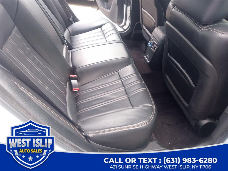2017 Chrysler 300 300S RWD, available for sale in West Islip, New York | West Islip Auto Sales. West Islip, New York 2017 Chrysler 300 300S RWD, available for sale in West Islip, New York | West Islip Auto Sales. West Islip, New York