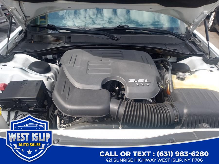 2017 Chrysler 300 300S RWD, available for sale in West Islip, New York | West Islip Auto Sales. West Islip, New York 2017 Chrysler 300 300S RWD, available for sale in West Islip, New York | West Islip Auto Sales. West Islip, New York