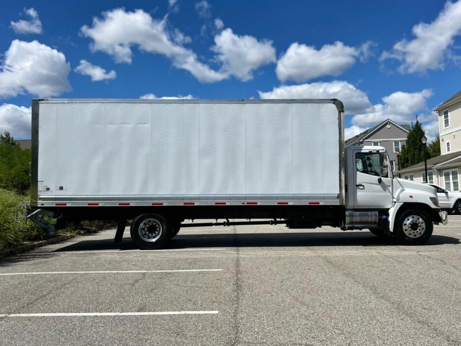 2018 Hino 268A 26FT SUPREME BOX/MAXON LIFTGATE NON CDL, available for sale in Paterson, New Jersey | Speedway Motors LLC. Paterson, New Jersey 2018 Hino 268A 26FT SUPREME BOX/MAXON LIFTGATE NON CDL, available for sale in Paterson, New Jersey | Speedway Motors LLC. Paterson, New Jersey