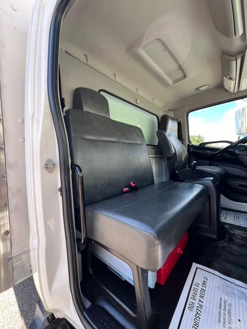 2018 Hino 268A 26FT SUPREME BOX/MAXON LIFTGATE NON CDL, available for sale in Paterson, New Jersey | Speedway Motors LLC. Paterson, New Jersey 2018 Hino 268A 26FT SUPREME BOX/MAXON LIFTGATE NON CDL, available for sale in Paterson, New Jersey | Speedway Motors LLC. Paterson, New Jersey