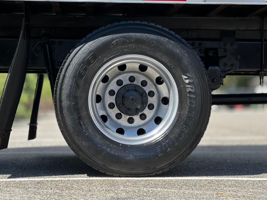 2018 Hino 268A 26FT SUPREME BOX/MAXON LIFTGATE NON CDL, available for sale in Paterson, New Jersey | Speedway Motors LLC. Paterson, New Jersey 2018 Hino 268A 26FT SUPREME BOX/MAXON LIFTGATE NON CDL, available for sale in Paterson, New Jersey | Speedway Motors LLC. Paterson, New Jersey