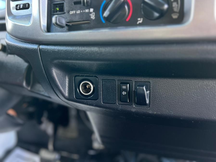 2018 Hino 268A 26FT SUPREME BOX/MAXON LIFTGATE NON CDL, available for sale in Paterson, New Jersey | Speedway Motors LLC. Paterson, New Jersey 2018 Hino 268A 26FT SUPREME BOX/MAXON LIFTGATE NON CDL, available for sale in Paterson, New Jersey | Speedway Motors LLC. Paterson, New Jersey