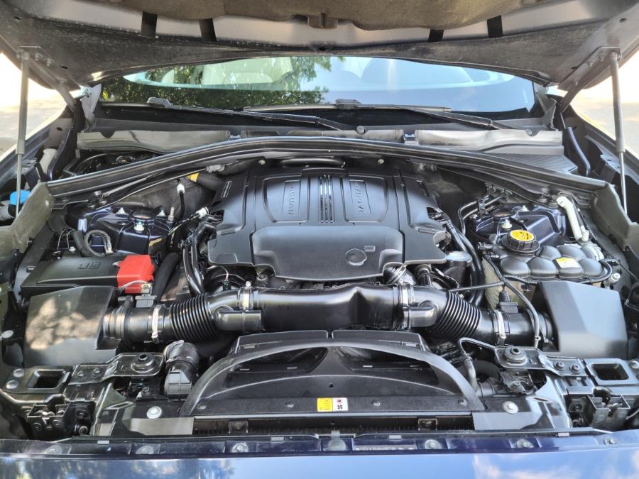 2017 Jaguar F-PACE 35t Prestige AWD, available for sale in Milford, Connecticut | Chip's Auto Sales Inc. Milford, Connecticut 2017 Jaguar F-PACE 35t Prestige AWD, available for sale in Milford, Connecticut | Chip's Auto Sales Inc. Milford, Connecticut