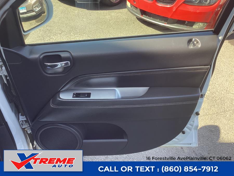2014 Jeep Compass 4WD 4dr Latitude, available for sale in Plainville, Connecticut | Xtreme Auto. Plainville, Connecticut 2014 Jeep Compass 4WD 4dr Latitude, available for sale in Plainville, Connecticut | Xtreme Auto. Plainville, Connecticut