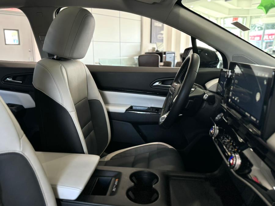 2024 Honda Prologue Touring AWD, available for sale in Franklin Square, New York | Luxury Motor Club. Franklin Square, New York 2024 Honda Prologue Touring AWD, available for sale in Franklin Square, New York | Luxury Motor Club. Franklin Square, New York