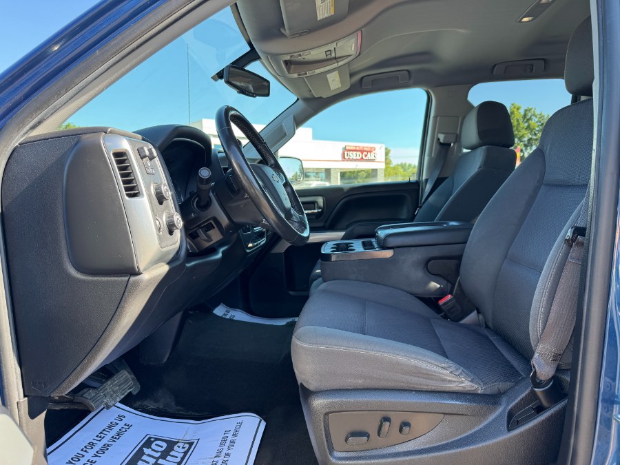 2017 Chevrolet Silverado 1500 4WD Double Cab 143.5" LT w/2LT, available for sale in Ortonville, Michigan | Marsh Auto Sales LLC. Ortonville, Michigan 2017 Chevrolet Silverado 1500 4WD Double Cab 143.5" LT w/2LT, available for sale in Ortonville, Michigan | Marsh Auto Sales LLC. Ortonville, Michigan