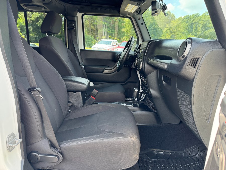 2014 Jeep Wrangler Unlimited 4WD 4dr Sport, available for sale in Ortonville, Michigan | Marsh Auto Sales LLC. Ortonville, Michigan 2014 Jeep Wrangler Unlimited 4WD 4dr Sport, available for sale in Ortonville, Michigan | Marsh Auto Sales LLC. Ortonville, Michigan