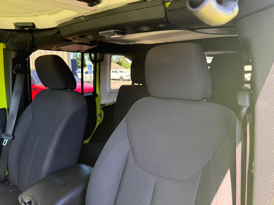 2016 Jeep Wrangler Unlimited 4WD 4dr Sport, available for sale in East Windsor, Connecticut | Century Auto And Truck. East Windsor, Connecticut 2016 Jeep Wrangler Unlimited 4WD 4dr Sport, available for sale in East Windsor, Connecticut | Century Auto And Truck. East Windsor, Connecticut