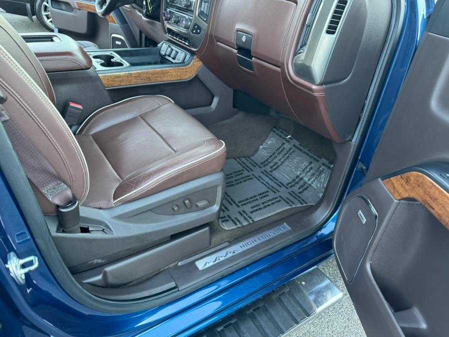2017 Chevrolet Silverado 1500 4WD Crew Cab 143.5" High Country, available for sale in Berlin, Connecticut | Tru Auto Mall. Berlin, Connecticut 2017 Chevrolet Silverado 1500 4WD Crew Cab 143.5" High Country, available for sale in Berlin, Connecticut | Tru Auto Mall. Berlin, Connecticut