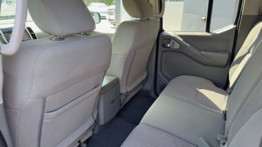 2019 Nissan Frontier Crew Cab 4x4 SL Auto *Ltd Avail*, available for sale in Waterbury, Connecticut | West End Automotive Center. Waterbury, Connecticut 2019 Nissan Frontier Crew Cab 4x4 SL Auto *Ltd Avail*, available for sale in Waterbury, Connecticut | West End Automotive Center. Waterbury, Connecticut