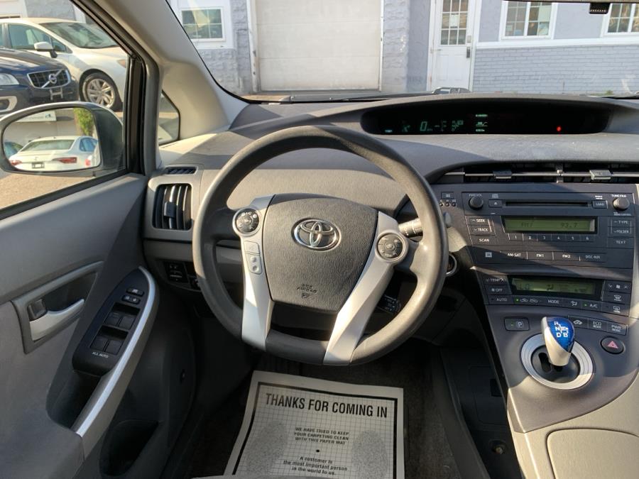 2010 Toyota Prius 5dr HB III (Natl), available for sale in Springfield, Massachusetts | Absolute Motors Inc. Springfield, Massachusetts 2010 Toyota Prius 5dr HB III (Natl), available for sale in Springfield, Massachusetts | Absolute Motors Inc. Springfield, Massachusetts