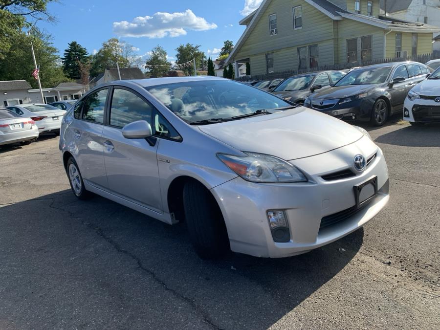 2010 Toyota Prius 5dr HB III (Natl), available for sale in Springfield, Massachusetts | Absolute Motors Inc. Springfield, Massachusetts 2010 Toyota Prius 5dr HB III (Natl), available for sale in Springfield, Massachusetts | Absolute Motors Inc. Springfield, Massachusetts