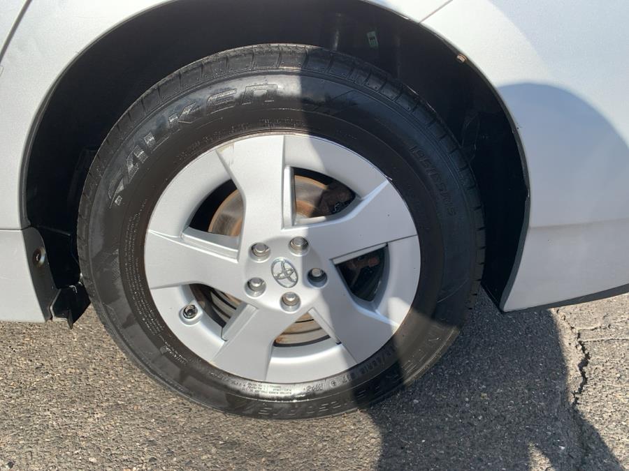 2010 Toyota Prius 5dr HB III (Natl), available for sale in Springfield, Massachusetts | Absolute Motors Inc. Springfield, Massachusetts 2010 Toyota Prius 5dr HB III (Natl), available for sale in Springfield, Massachusetts | Absolute Motors Inc. Springfield, Massachusetts