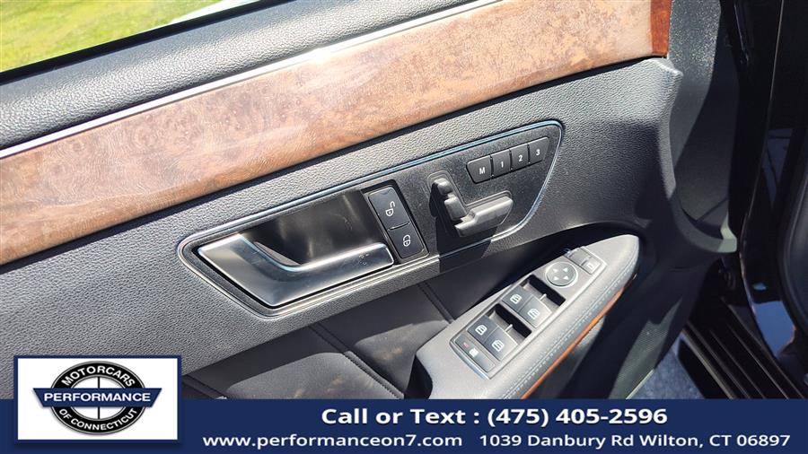 2012 Mercedes-Benz E-Class 4dr Sdn E350 Luxury 4MATIC, available for sale in Wilton, Connecticut | Performance Motor Cars Of Connecticut LLC. Wilton, Connecticut 2012 Mercedes-Benz E-Class 4dr Sdn E350 Luxury 4MATIC, available for sale in Wilton, Connecticut | Performance Motor Cars Of Connecticut LLC. Wilton, Connecticut