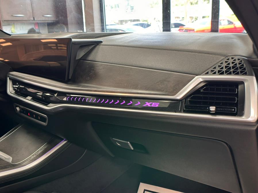 2024 BMW X5 xDrive40i Sports Activity Vehicle, available for sale in Massapequa Park, New York | Power Motors East. Massapequa Park, New York 2024 BMW X5 xDrive40i Sports Activity Vehicle, available for sale in Massapequa Park, New York | Power Motors East. Massapequa Park, New York
