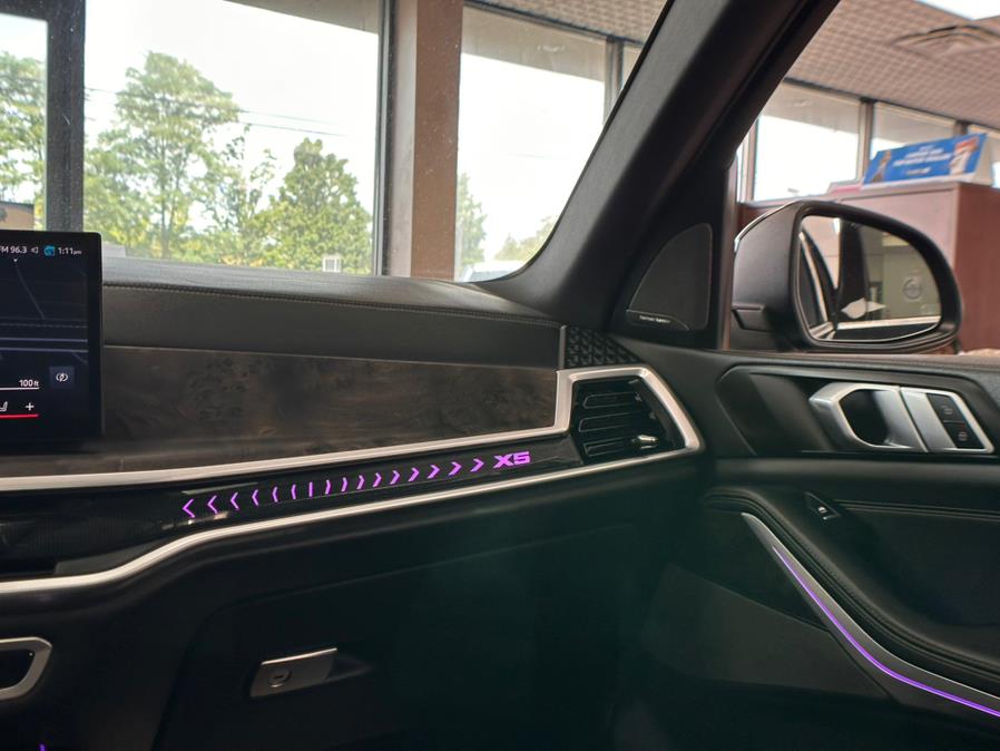 2024 BMW X5 xDrive40i Sports Activity Vehicle, available for sale in Massapequa Park, New York | Power Motors East. Massapequa Park, New York 2024 BMW X5 xDrive40i Sports Activity Vehicle, available for sale in Massapequa Park, New York | Power Motors East. Massapequa Park, New York