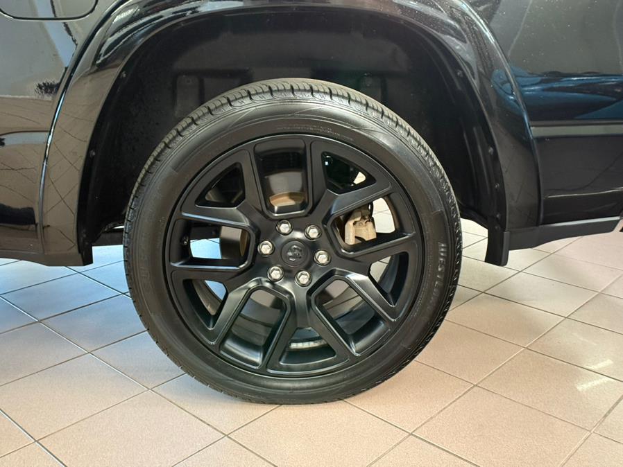 2022 Ram 1500 Laramie 4x4 Crew Cab 5''7" Box, available for sale in Massapequa Park, New York | Power Motors East. Massapequa Park, New York 2022 Ram 1500 Laramie 4x4 Crew Cab 5''7" Box, available for sale in Massapequa Park, New York | Power Motors East. Massapequa Park, New York