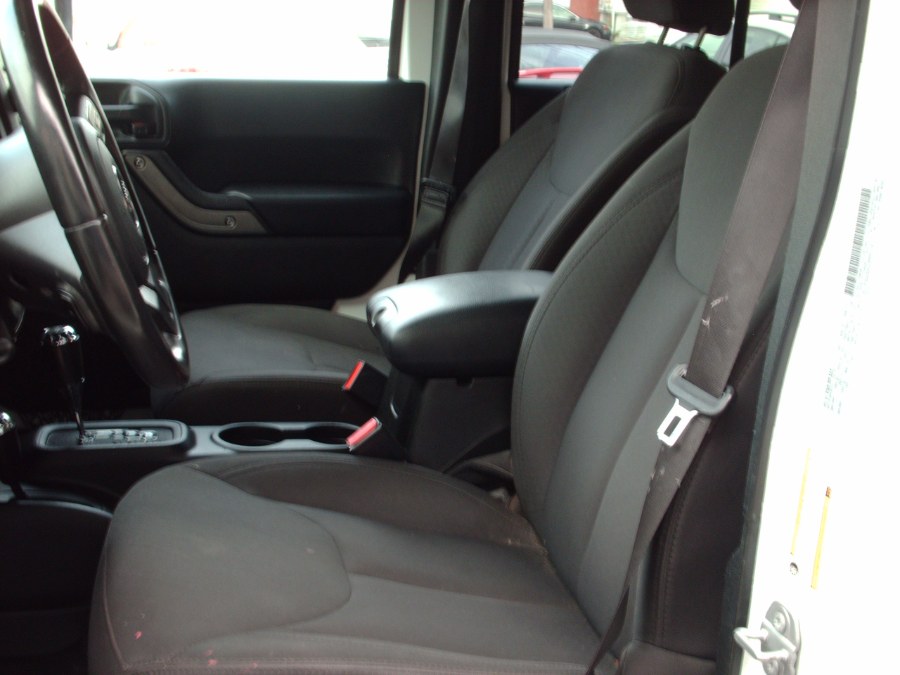 2017 Jeep Wrangler Unlimited Sport 4x4, available for sale in Warwick, Rhode Island | Premier Automotive Sales. Warwick, Rhode Island 2017 Jeep Wrangler Unlimited Sport 4x4, available for sale in Warwick, Rhode Island | Premier Automotive Sales. Warwick, Rhode Island