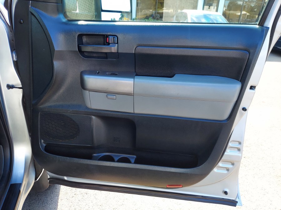 2012 Toyota Tundra 4WD Truck Double Cab 4.6L V8 6-Spd AT (Natl), available for sale in East Windsor, Connecticut | United Auto Sales of E Windsor, Inc. East Windsor, Connecticut 2012 Toyota Tundra 4WD Truck Double Cab 4.6L V8 6-Spd AT (Natl), available for sale in East Windsor, Connecticut | United Auto Sales of E Windsor, Inc. East Windsor, Connecticut