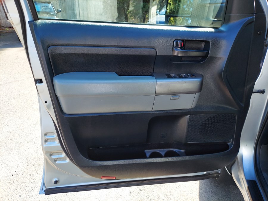 2012 Toyota Tundra 4WD Truck Double Cab 4.6L V8 6-Spd AT (Natl), available for sale in East Windsor, Connecticut | United Auto Sales of E Windsor, Inc. East Windsor, Connecticut 2012 Toyota Tundra 4WD Truck Double Cab 4.6L V8 6-Spd AT (Natl), available for sale in East Windsor, Connecticut | United Auto Sales of E Windsor, Inc. East Windsor, Connecticut