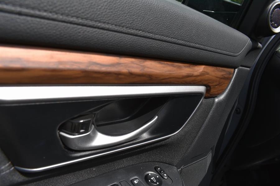 2020 Honda Cr-v EX, available for sale in Valley Stream, New York | Certified Performance Motors. Valley Stream, New York 2020 Honda Cr-v EX, available for sale in Valley Stream, New York | Certified Performance Motors. Valley Stream, New York