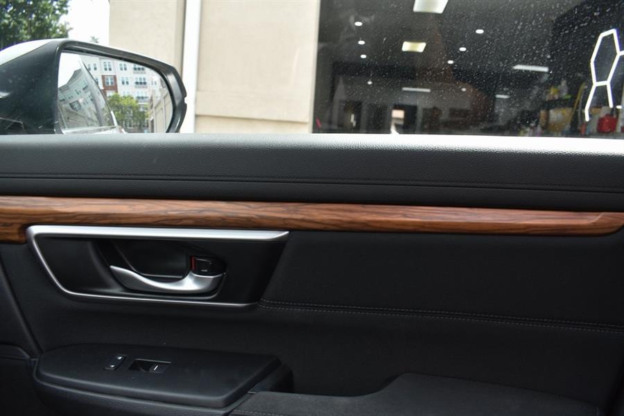 2020 Honda Cr-v EX, available for sale in Valley Stream, New York | Certified Performance Motors. Valley Stream, New York 2020 Honda Cr-v EX, available for sale in Valley Stream, New York | Certified Performance Motors. Valley Stream, New York
