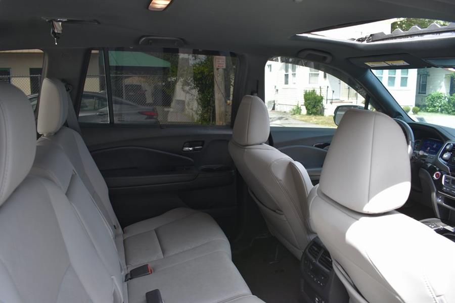 2019 Honda Passport Elite, available for sale in Valley Stream, New York | Certified Performance Motors. Valley Stream, New York 2019 Honda Passport Elite, available for sale in Valley Stream, New York | Certified Performance Motors. Valley Stream, New York