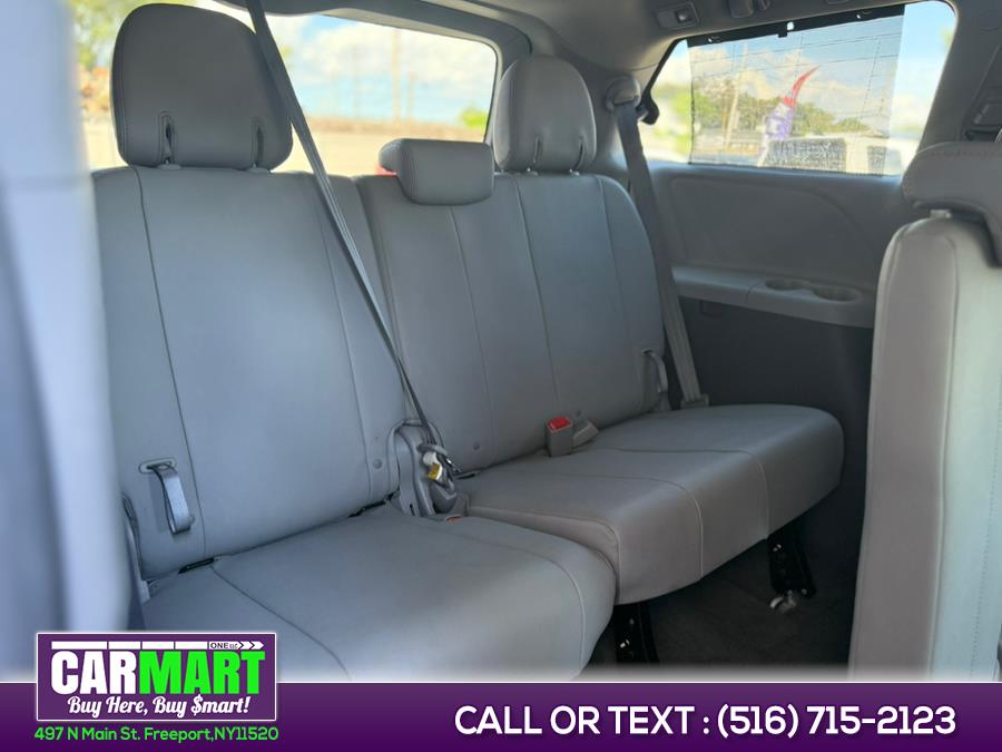 2017 Toyota Sienna XLE FWD 8-Passenger (Natl), available for sale in Freeport, New York | Carmart One LLC. Freeport, New York 2017 Toyota Sienna XLE FWD 8-Passenger (Natl), available for sale in Freeport, New York | Carmart One LLC. Freeport, New York