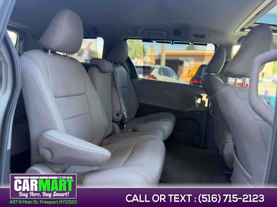 2017 Toyota Sienna XLE FWD 8-Passenger (Natl), available for sale in Freeport, New York | Carmart One LLC. Freeport, New York 2017 Toyota Sienna XLE FWD 8-Passenger (Natl), available for sale in Freeport, New York | Carmart One LLC. Freeport, New York