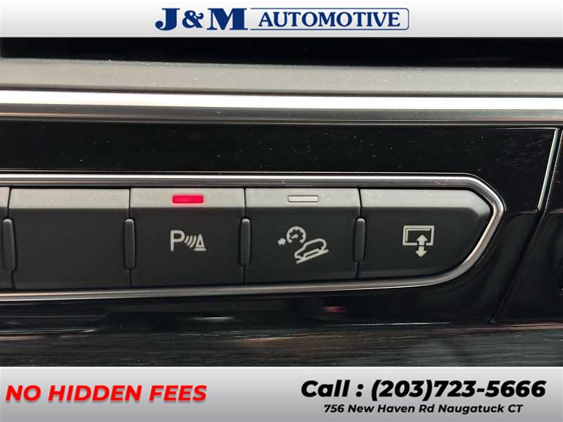 2017 Audi Q7 Premium Plus, available for sale in Naugatuck, Connecticut | J&M Automotive Sls&Svc LLC. Naugatuck, Connecticut 2017 Audi Q7 Premium Plus, available for sale in Naugatuck, Connecticut | J&M Automotive Sls&Svc LLC. Naugatuck, Connecticut