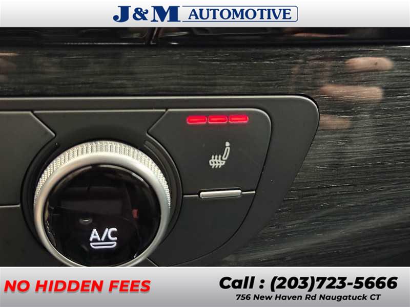 2017 Audi Q7 Premium Plus, available for sale in Naugatuck, Connecticut | J&M Automotive Sls&Svc LLC. Naugatuck, Connecticut 2017 Audi Q7 Premium Plus, available for sale in Naugatuck, Connecticut | J&M Automotive Sls&Svc LLC. Naugatuck, Connecticut