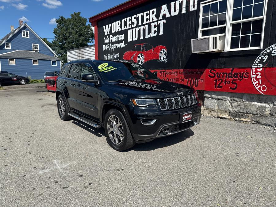 2018 Jeep Grand Cherokee Limited 4x4, available for sale in Worcester, Massachusetts | Worcester Auto Outlet LLC. Worcester, Massachusetts 2018 Jeep Grand Cherokee Limited 4x4, available for sale in Worcester, Massachusetts | Worcester Auto Outlet LLC. Worcester, Massachusetts