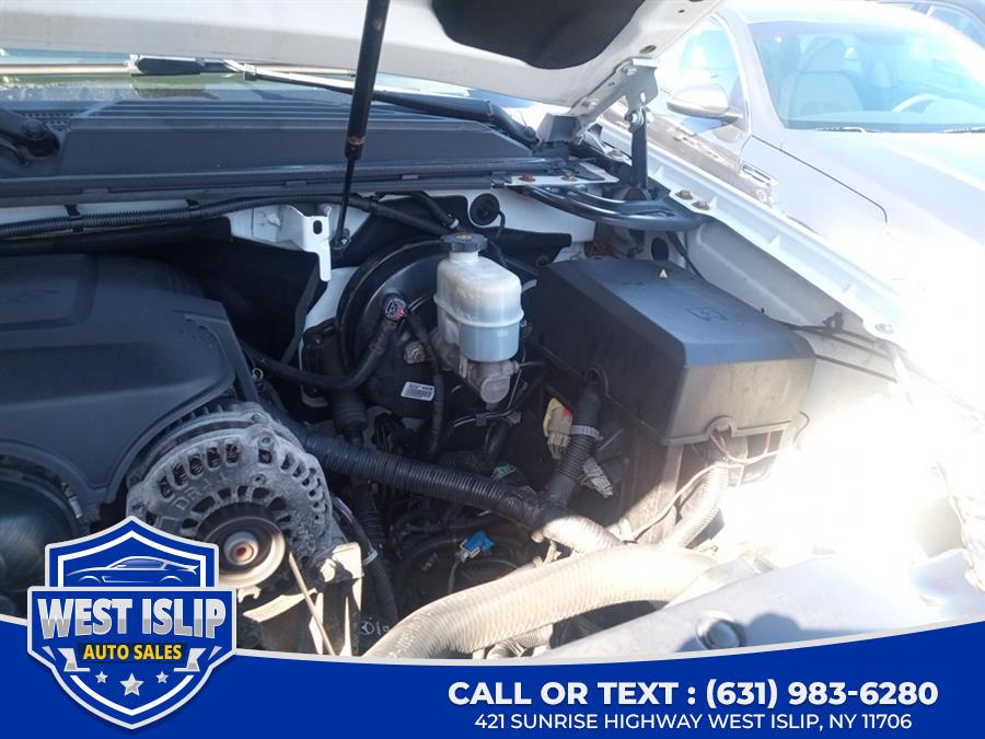 2013 Chevrolet Suburban 4WD 4dr 1500 LTZ, available for sale in West Islip, New York | West Islip Auto Sales. West Islip, New York 2013 Chevrolet Suburban 4WD 4dr 1500 LTZ, available for sale in West Islip, New York | West Islip Auto Sales. West Islip, New York