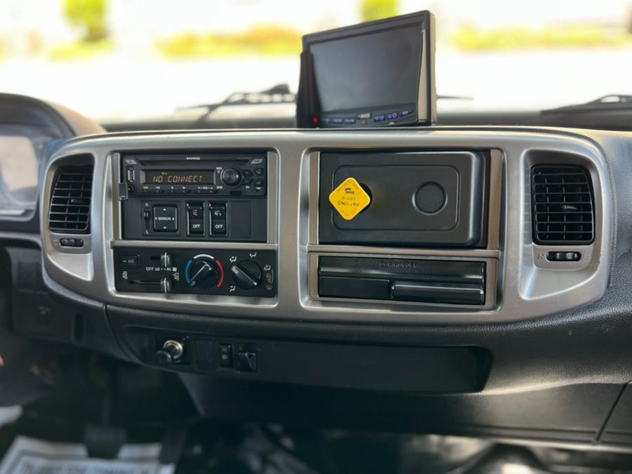 2018 HINO 268A 26FT SUPREME BOX/MAXON LIFTGATE NON CDL, available for sale in Paterson, New Jersey | Speedway Motors LLC. Paterson, New Jersey 2018 HINO 268A 26FT SUPREME BOX/MAXON LIFTGATE NON CDL, available for sale in Paterson, New Jersey | Speedway Motors LLC. Paterson, New Jersey