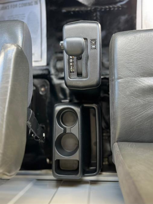 2018 HINO 268A 26FT SUPREME BOX/MAXON LIFTGATE NON CDL, available for sale in Paterson, New Jersey | Speedway Motors LLC. Paterson, New Jersey 2018 HINO 268A 26FT SUPREME BOX/MAXON LIFTGATE NON CDL, available for sale in Paterson, New Jersey | Speedway Motors LLC. Paterson, New Jersey