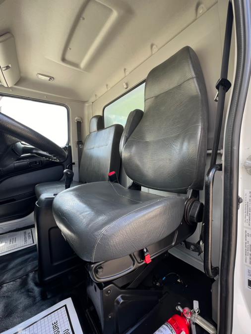 2018 HINO 268A 26FT SUPREME BOX/MAXON LIFTGATE NON CDL, available for sale in Paterson, New Jersey | Speedway Motors LLC. Paterson, New Jersey 2018 HINO 268A 26FT SUPREME BOX/MAXON LIFTGATE NON CDL, available for sale in Paterson, New Jersey | Speedway Motors LLC. Paterson, New Jersey