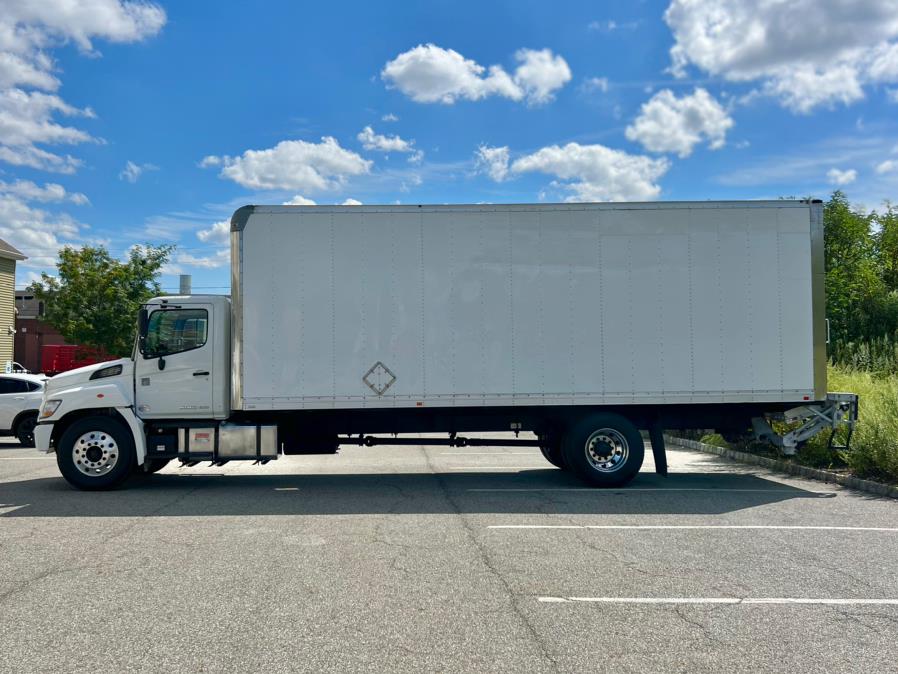 2018 HINO 268A 26FT SUPREME BOX/MAXON LIFTGATE NON CDL, available for sale in Paterson, New Jersey | Speedway Motors LLC. Paterson, New Jersey 2018 HINO 268A 26FT SUPREME BOX/MAXON LIFTGATE NON CDL, available for sale in Paterson, New Jersey | Speedway Motors LLC. Paterson, New Jersey