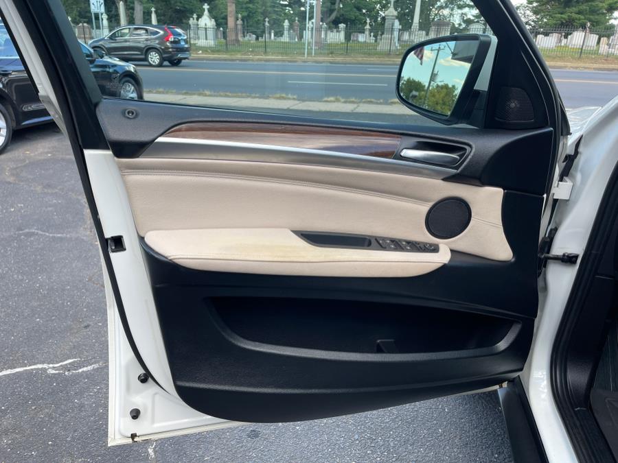 2014 BMW X6 AWD 4dr xDrive35i, available for sale in Bloomfield, Connecticut | AXA Car Sales and Repair LLC. Bloomfield, Connecticut 2014 BMW X6 AWD 4dr xDrive35i, available for sale in Bloomfield, Connecticut | AXA Car Sales and Repair LLC. Bloomfield, Connecticut