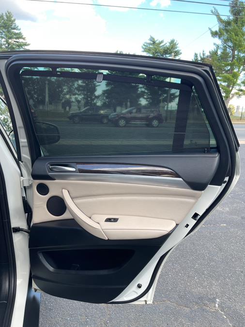 2014 BMW X6 AWD 4dr xDrive35i, available for sale in Bloomfield, Connecticut | AXA Car Sales and Repair LLC. Bloomfield, Connecticut 2014 BMW X6 AWD 4dr xDrive35i, available for sale in Bloomfield, Connecticut | AXA Car Sales and Repair LLC. Bloomfield, Connecticut