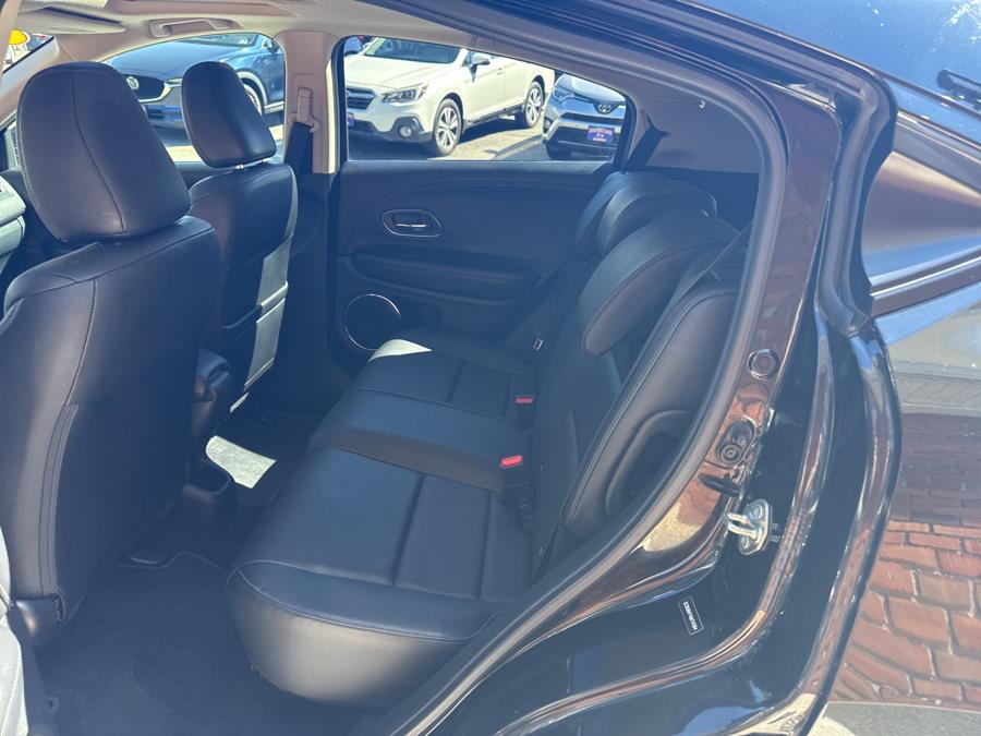 2016 Honda HR-V AWD 4dr EX-L w/Navi, available for sale in Waterbury, Connecticut | National Auto Brokers, Inc.. Waterbury, Connecticut 2016 Honda HR-V AWD 4dr EX-L w/Navi, available for sale in Waterbury, Connecticut | National Auto Brokers, Inc.. Waterbury, Connecticut