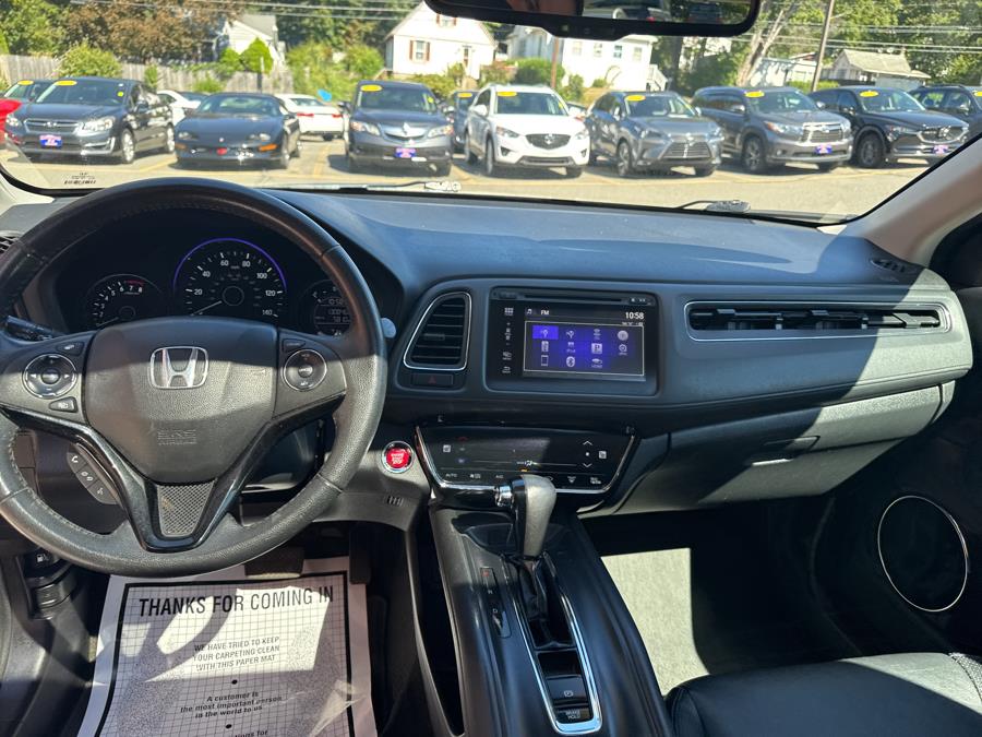 2016 Honda HR-V AWD 4dr EX-L w/Navi, available for sale in Waterbury, Connecticut | National Auto Brokers, Inc.. Waterbury, Connecticut 2016 Honda HR-V AWD 4dr EX-L w/Navi, available for sale in Waterbury, Connecticut | National Auto Brokers, Inc.. Waterbury, Connecticut