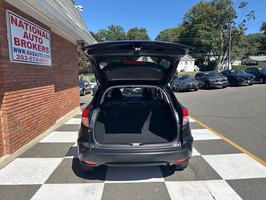 2016 Honda HR-V AWD 4dr EX-L w/Navi, available for sale in Waterbury, Connecticut | National Auto Brokers, Inc.. Waterbury, Connecticut 2016 Honda HR-V AWD 4dr EX-L w/Navi, available for sale in Waterbury, Connecticut | National Auto Brokers, Inc.. Waterbury, Connecticut