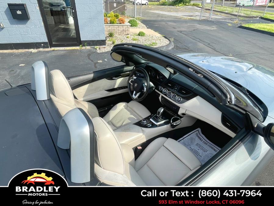2010 BMW Z4 sDrive35i OEM+, available for sale in Windsor Locks, Connecticut | Bradley Motors Inc. Windsor Locks, Connecticut 2010 BMW Z4 sDrive35i OEM+, available for sale in Windsor Locks, Connecticut | Bradley Motors Inc. Windsor Locks, Connecticut
