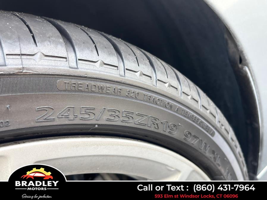 2010 BMW Z4 sDrive35i OEM+, available for sale in Windsor Locks, Connecticut | Bradley Motors Inc. Windsor Locks, Connecticut 2010 BMW Z4 sDrive35i OEM+, available for sale in Windsor Locks, Connecticut | Bradley Motors Inc. Windsor Locks, Connecticut