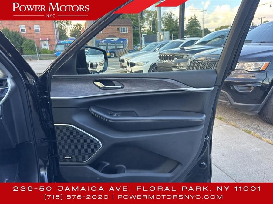 2023 Jeep Grand Cherokee 4xe, available for sale in Floral Park, New York | Shop Auto NY. Floral Park, New York 2023 Jeep Grand Cherokee 4xe, available for sale in Floral Park, New York | Shop Auto NY. Floral Park, New York
