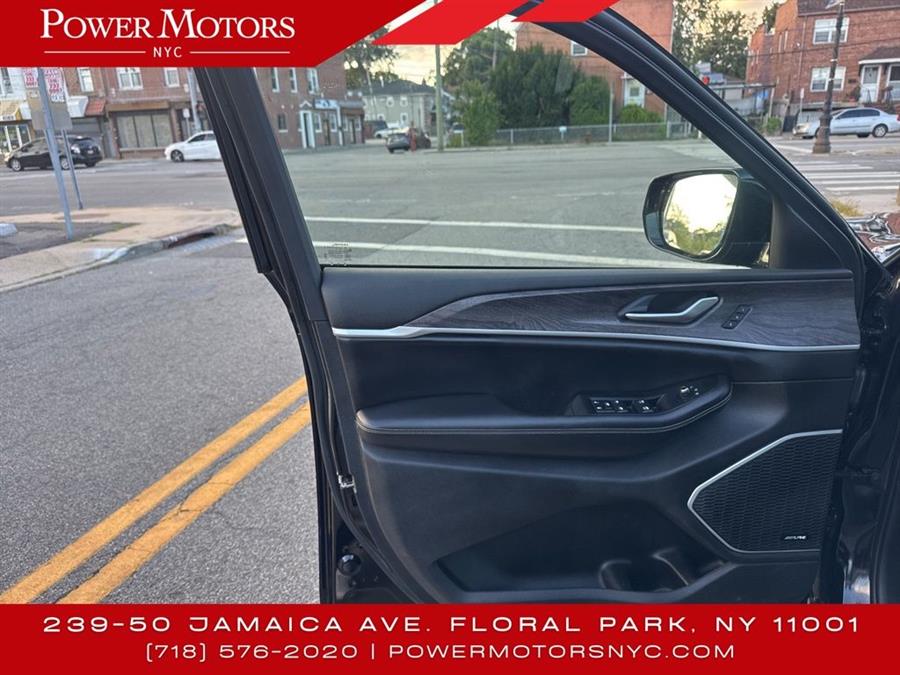 2023 Jeep Grand Cherokee 4xe, available for sale in Floral Park, New York | Shop Auto NY. Floral Park, New York 2023 Jeep Grand Cherokee 4xe, available for sale in Floral Park, New York | Shop Auto NY. Floral Park, New York