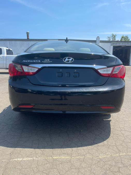 2011 Hyundai Sonata 4dr Sdn 2.4L Man GLS *Ltd Avail*, available for sale in New Haven, Connecticut | Angela’s Auto Emporium LLC. New Haven, Connecticut 2011 Hyundai Sonata 4dr Sdn 2.4L Man GLS *Ltd Avail*, available for sale in New Haven, Connecticut | Angela’s Auto Emporium LLC. New Haven, Connecticut