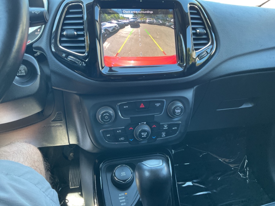 2019 Jeep Compass Limited 4x4, available for sale in Waterbury, Connecticut | Jim Juliani Motors. Waterbury, Connecticut 2019 Jeep Compass Limited 4x4, available for sale in Waterbury, Connecticut | Jim Juliani Motors. Waterbury, Connecticut