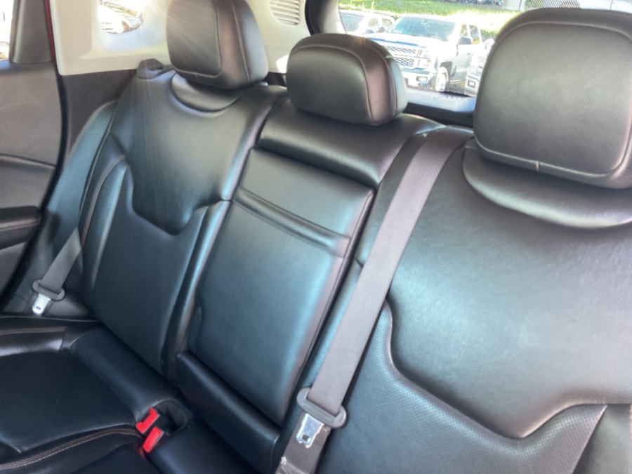 2019 Jeep Compass Limited 4x4, available for sale in Waterbury, Connecticut | Jim Juliani Motors. Waterbury, Connecticut 2019 Jeep Compass Limited 4x4, available for sale in Waterbury, Connecticut | Jim Juliani Motors. Waterbury, Connecticut
